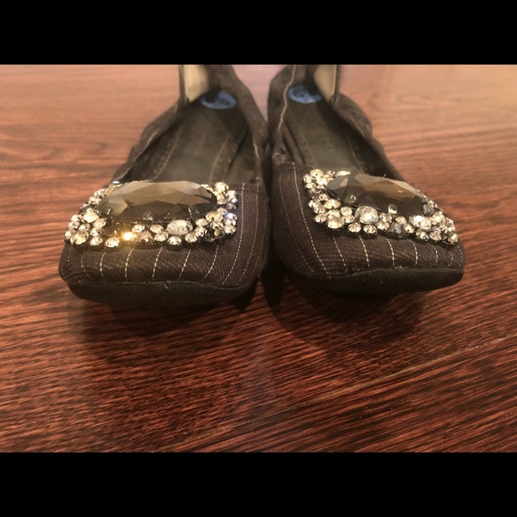 Adrienne Vittadini Shoe - Picture 5 of 6